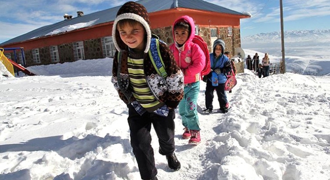 Kaymakam Resmen Açıkladı: Okullar Tatil Haberi Geldi!