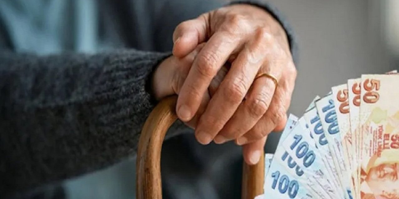 En Düşük Emekli Maaşı 12.500 TL'ye Yükseldi