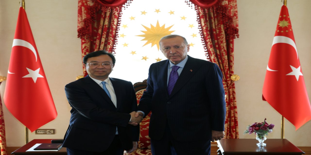 Çin Türkiye'ye 1 Milyar Dolarlık Yatırım Yapıyor!