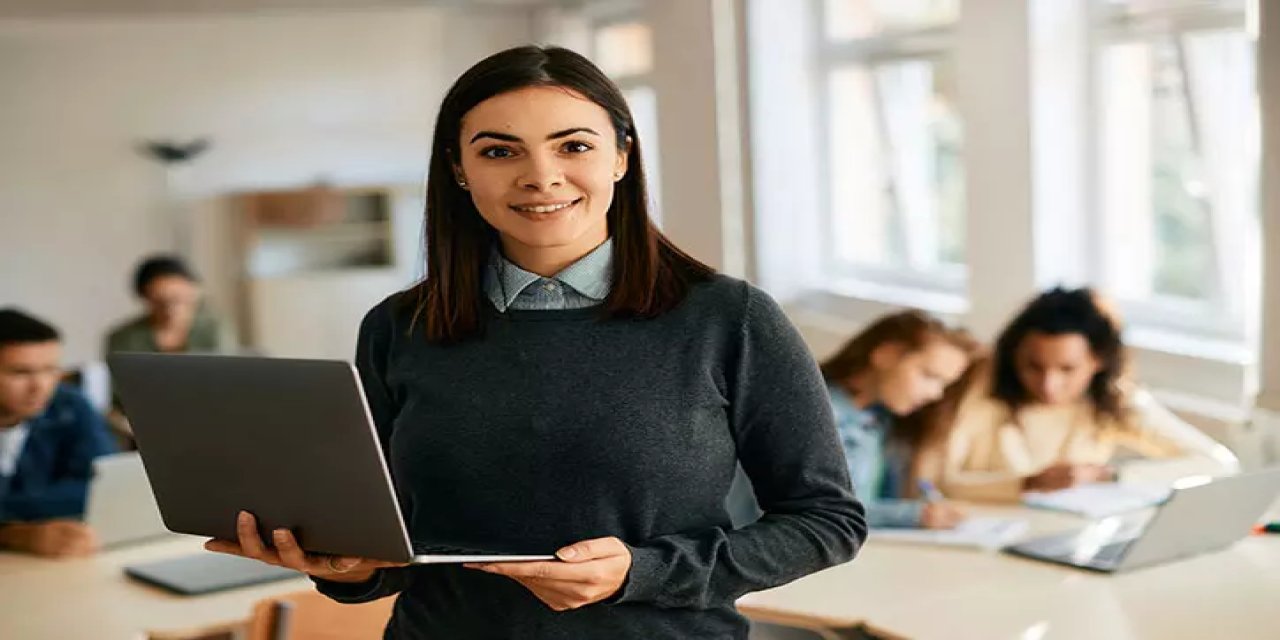 MEB'den Devrim Gibi Karar: Öğretmenler Bunu Yaparak Ek Ders Alacaklar!