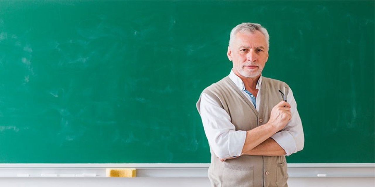 Biz Onurlu, Şerefli, Güçlü, Boynunu Dik Tutabilen Öğretmene Destek Olmayı Vadediyoruz